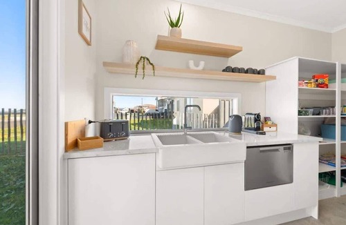 Stockton House | Sea Sand Serenity-Stunning Sophistication Stockton