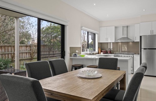 Indented Head House | Seamist Retreat - A relaxing coastal escape designed for easy holiday living