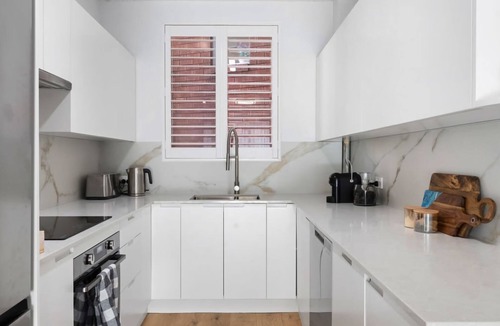 Merewether Apartment | Seascape 500m to Merewether Ocean baths