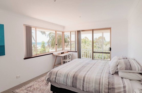 Eagle Bay House | Seascape—Coastal Adventure & Ocean Vistas