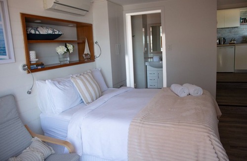 Bundeena House | Seaside Cottage