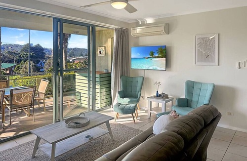 Avoca Beach Apartment | Seaside Haven - resort living in the heart of Avoca Beach!