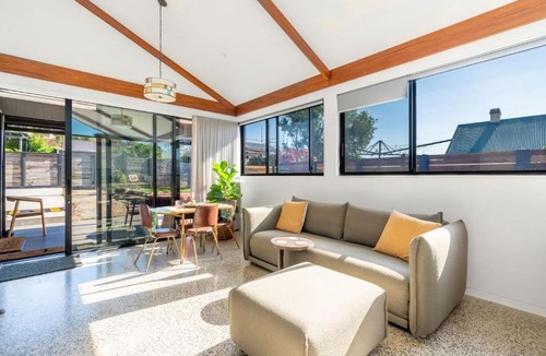 Kiama House | Seaview Lane Hideaway