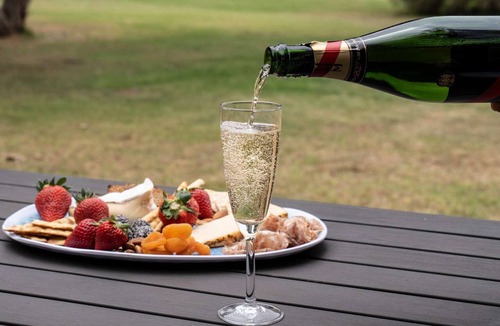 Bellbrae Cottage | Self-contained and family friendly space ideal for long stays