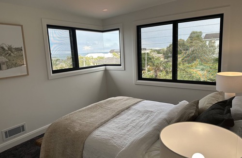 Central Coast House | Seqa Na Leqa - BRAND NEW - Sleeps 8, Blue Bay Beach, heated plunge pool