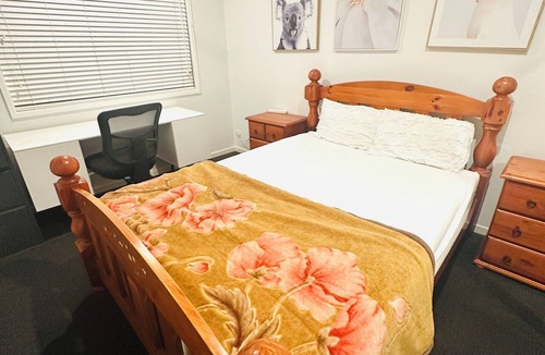 Caloundra West House | Serene Guest Room Retreat in Caloundra West