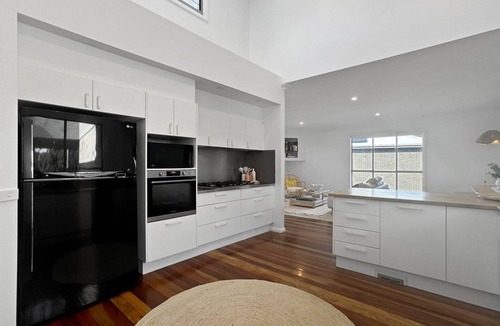 Malua Bay Apartment | Serene Luxury Retreat on Malua Bay