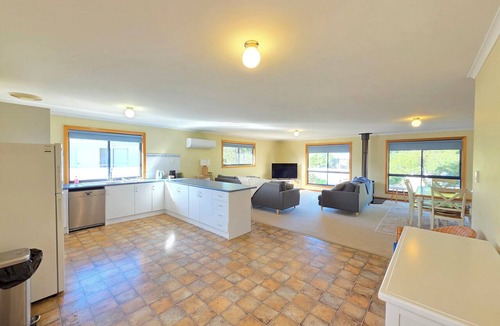Waterhouse House | Serenita - Relaxed Coastal Living Near Long Beach
