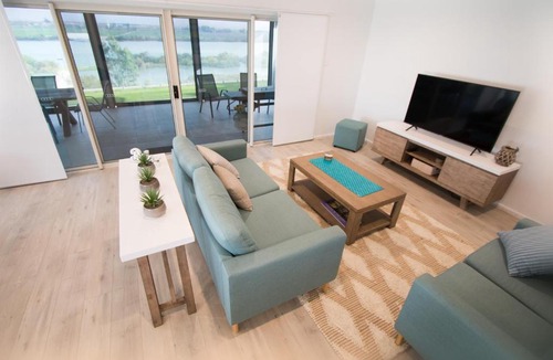 Seymour House | ‘Serenity’ and sweeping Murray River views