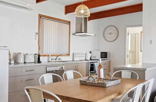 Goolwa Beach House | Serenity Sands - 34 Neighbour Ave, Goolwa Beach