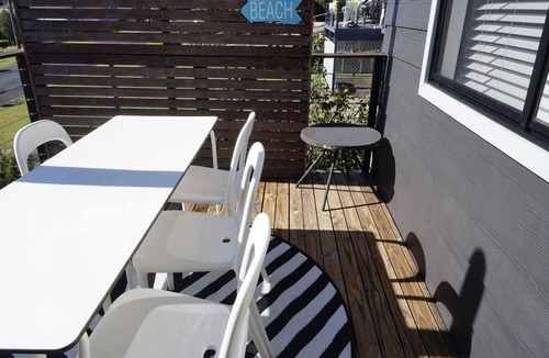Vincentia House | Shack No 5 by Experience Jervis Bay