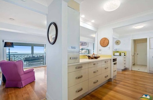 Zilzie Villa | Silver Waters | 51 Steps to the Cove + Pizza Oven
