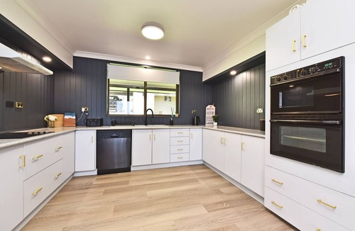 Silverwater House | Silverwater Serenity Shores Absolute Waterfront