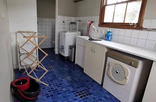 Khancoban House | Simple 4 Beedroom Home in Khancoban