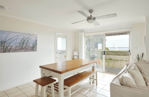 Harrington House | Sit back and relax at Castaway 2
