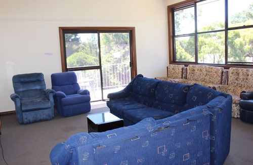 Legana Hostel | SJ Hostel