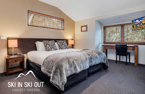 Thredbo Ski Chalet | Ski In Ski Out 14