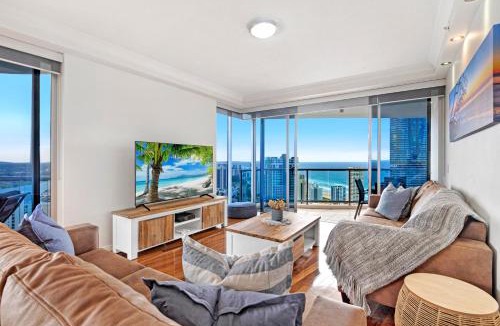 Surfers Paradise Apartment | Skyline North Chevron Renaissance