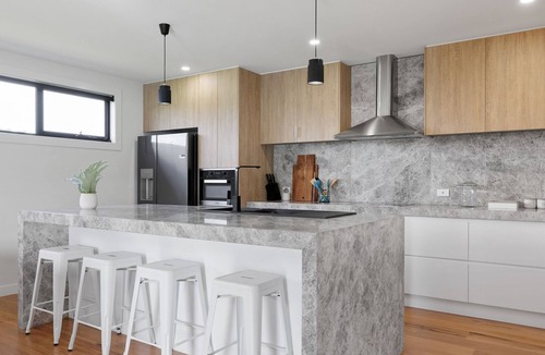 Smiths Beach House | Smiths Island Retreat