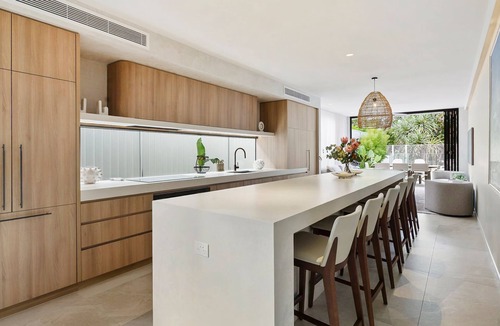Pottsville House | Solis Villas - Creek frontage!