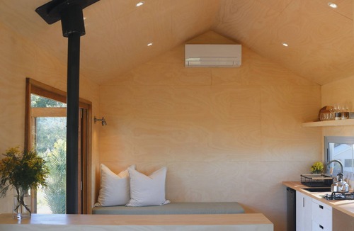Exeter Cabin | Southern Highlands Vineyard Cabin by Outpost