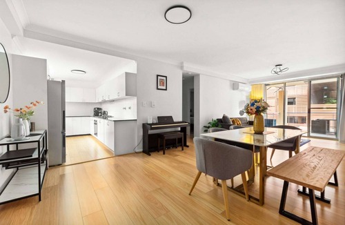 Parramatta Apartment | Spacious 2-Bed Apartment Near Parramatta CBD