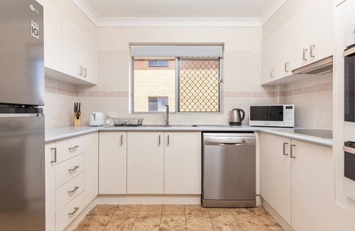 Forster Apartment | Spacious 2 Bedroom unit on the edge of Wallis Lake.