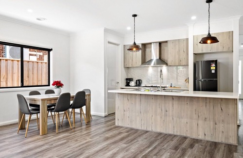 Plumpton Apartment | Spacious 4-Bed Home with Private Outdoor Area