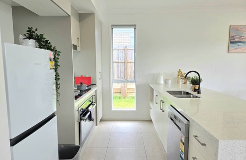Logan Reserve House | Spacious 4BR Family Base - BNE-GC Gateway