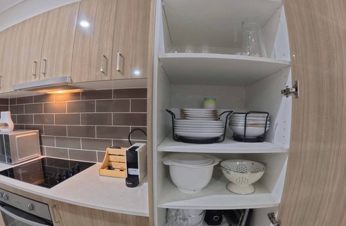 Pimpama House | Spacious 4BR Family Haven Near Gold Coast Theme Parks