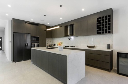 Kingsgrove House | Spacious 5BR House for 14ppl/Family Gathering/Park