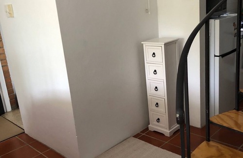 Mosman Apartment | Spacious Apartment Balmoral Beach Retreat | 100m to Sand & Cafes.