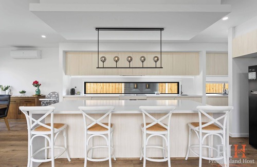 San Remo House | Spacious Central 2 story Luxury with views