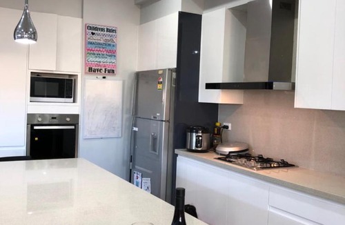 Fairfield Heights House | Spacious Home away from Home 5bedrooms 3bathrooms No Party, Event, Gathering