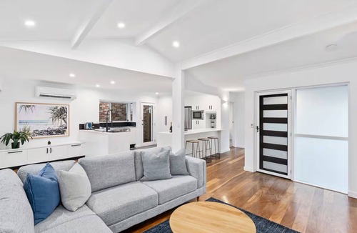Palm Beach House | Spacious Palm Beach Home near Creek, Beach & Cafés
