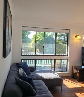 Moss Vale House | Spacious & Sun-Filled Highlands Retreat