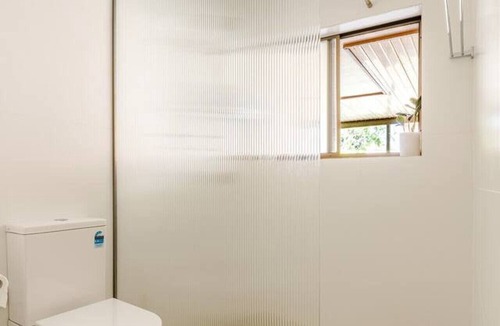 Unley House | Spacious Unley Home | Fast WiFi & Free Parking