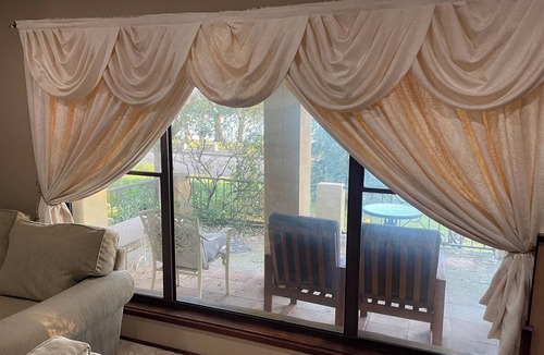 Lake Albert House | Special offer* “Lake Escape – Lakefront Luxury for All