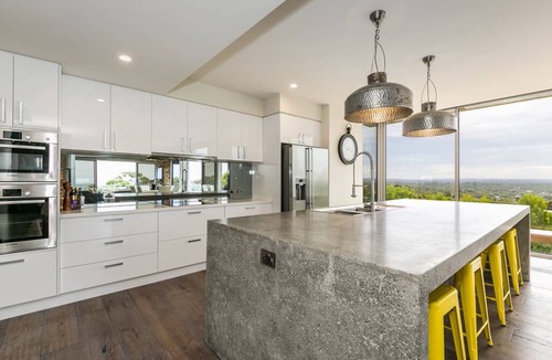 Anglesea House | Spectacular ocean views in a contemporary home with space for everyone.