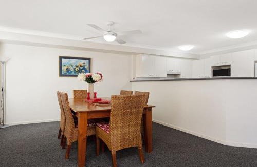 Forster Apartment | Spinnaker 102 On The Lake