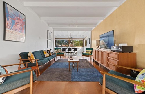 Vincentia House | Sputnik Beach House