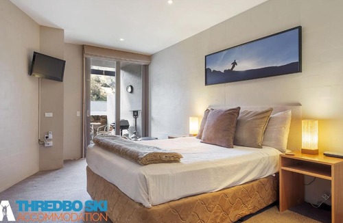 Thredbo Ski Chalet | Squatters Run 14