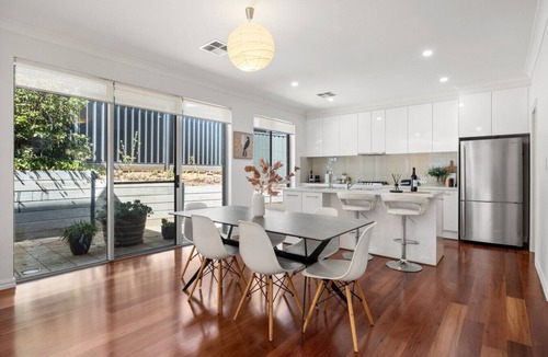 St Georges House | St Georges Gem—Spacious & Well-located Family Stay