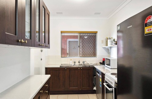 Mosman Park Apartment | St Leo's Hideaway: 2BR Apartment Near Beach in Mosman Park