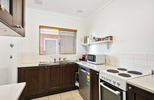 Mosman Park Apartment | St Leo's Hideaway: 2BR Apartment Near Beach in Mosman Park