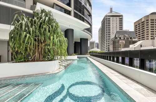 Brisbane Central Business District Apartment | Star WaterView - All Inclusive Sleep 4 - Resort Access - Gym Pool Sauna Spa