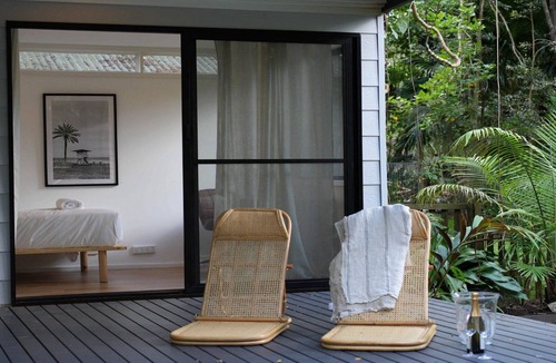 Pearl Beach House | Stay 3 nights, pay 2 this Winter*