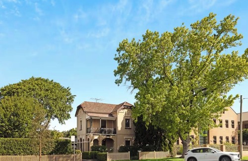 Camden House | Stay in a restored 1890s home that once served as Camden’s first hospital