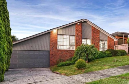 Templestowe House | StayAU Prestigious Quiet Court Home w/Pool