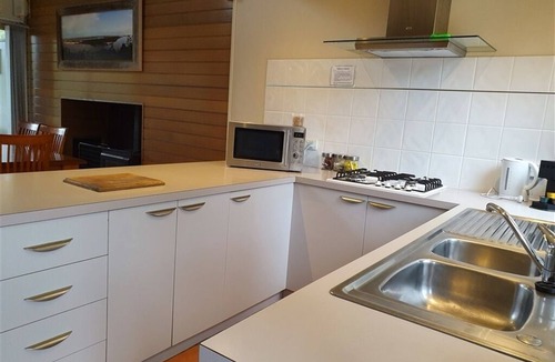 Forge Creek Apartment | Steamer - 1 Nt(waterfront)